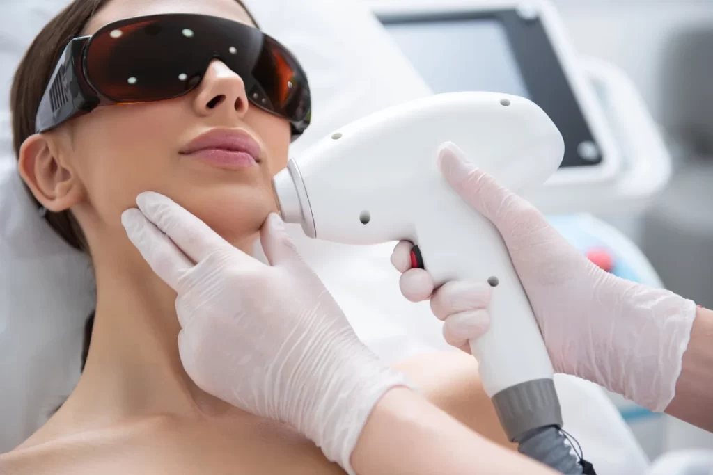 7 strategies for marketing your laser hair removal clinic + metrics to track